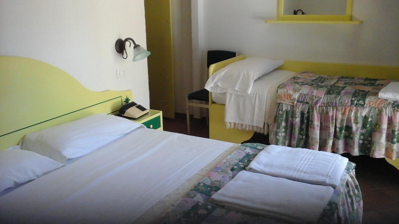 ספרלונגה Hotel Club Torre Capovento מראה חיצוני תמונה