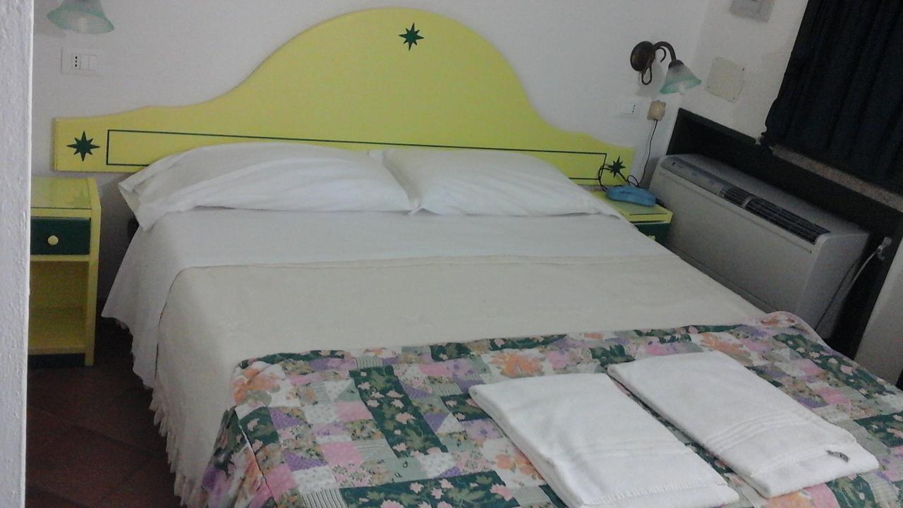 ספרלונגה Hotel Club Torre Capovento מראה חיצוני תמונה